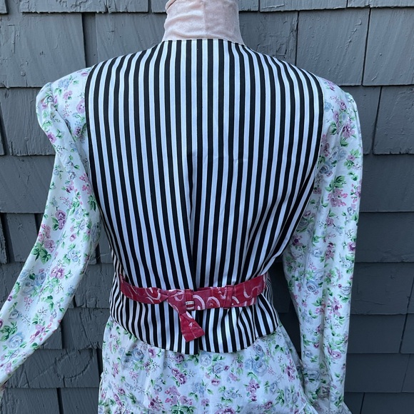 Encore Silkscapes Vintage colorful hand painted dog vest Medium - Picture 8 of 15